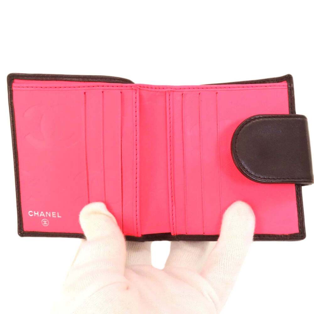 CHANEL Black Leather Wallet - Picture 4 of 16